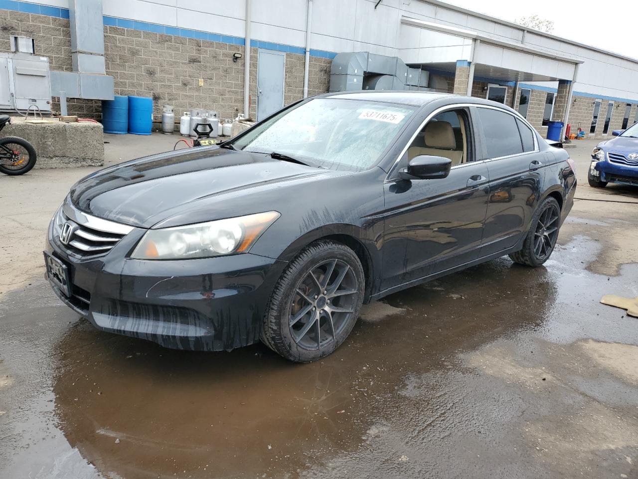 2011 Honda Accord Lx продається в New Britain, CT - Rear End