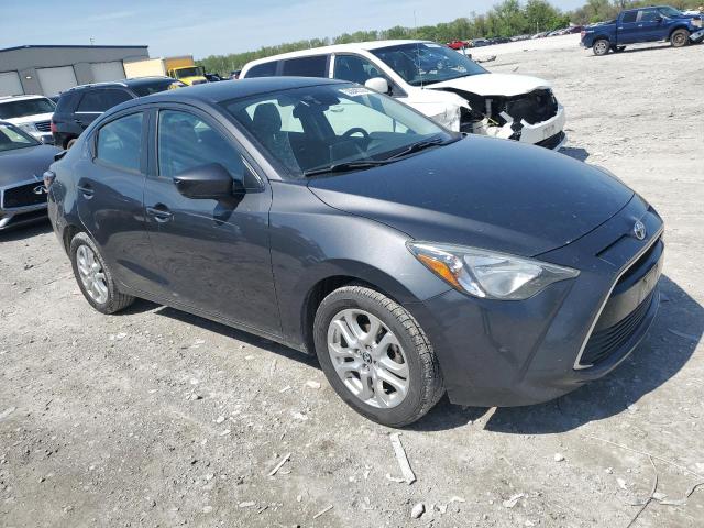  TOYOTA YARIS 2017 Szary