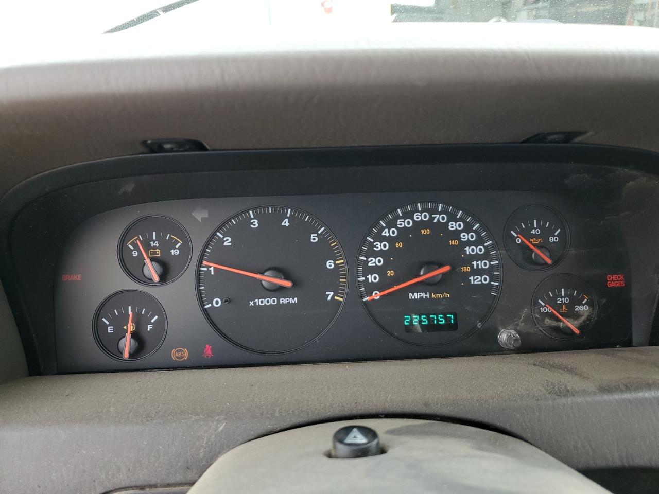 2001 Jeep Grand Cherokee Laredo VIN: 1J4GW48S81C606148 Lot: 55102105