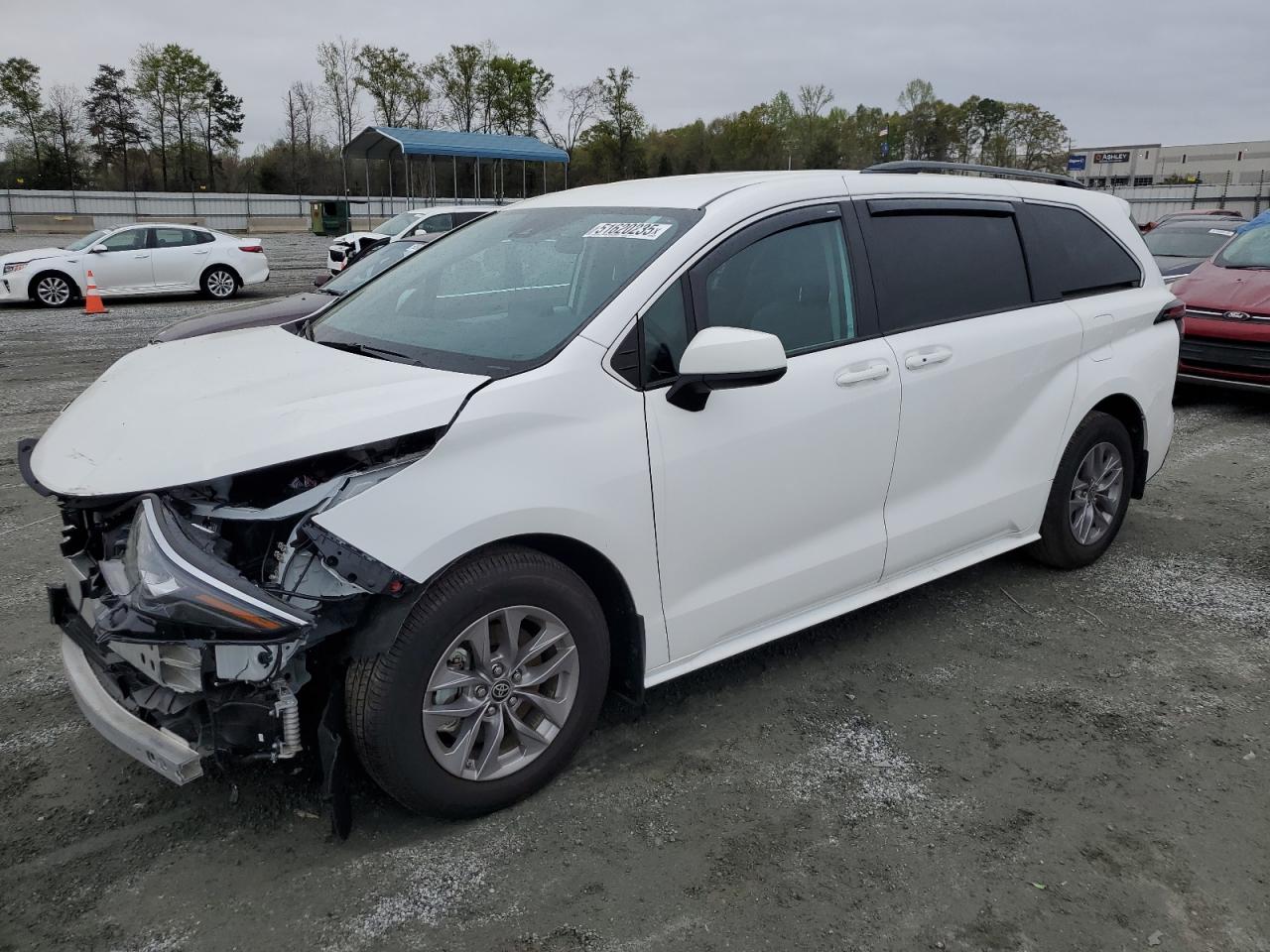 2024 Toyota Sienna Le იყიდება Spartanburg-ში, SC - Front End