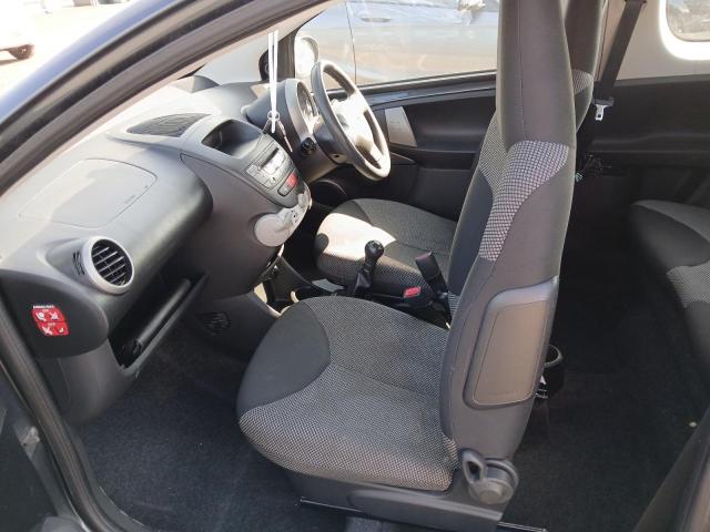 2013 TOYOTA AYGO ACTIV