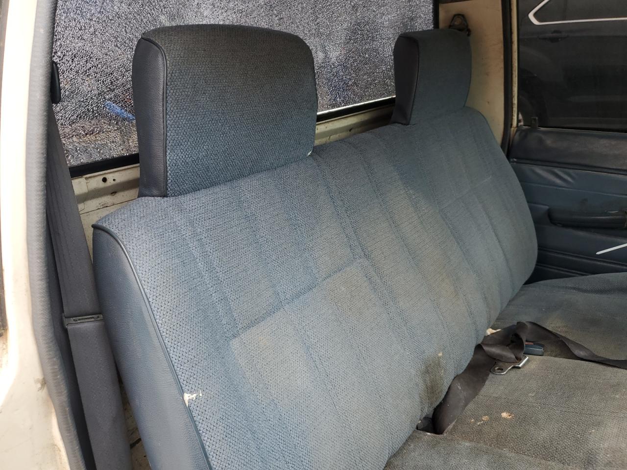 1988 Toyota Pickup 1/2 Ton Rn50 VIN: JT4RN50R0J5122639 Lot: 52792445