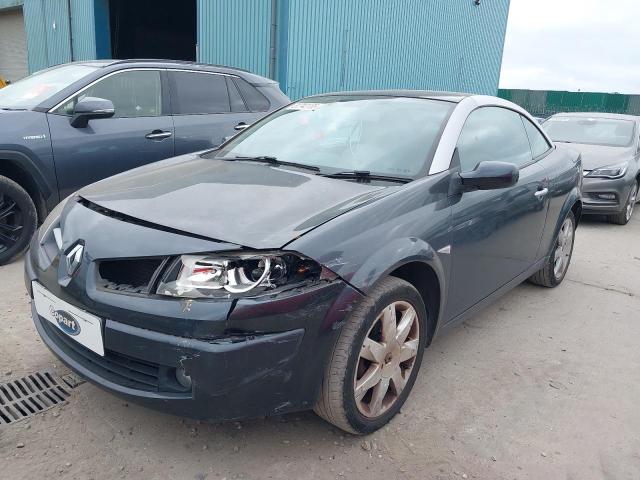2009 RENAULT MEGANE DYN for sale at Copart ROCHFORD