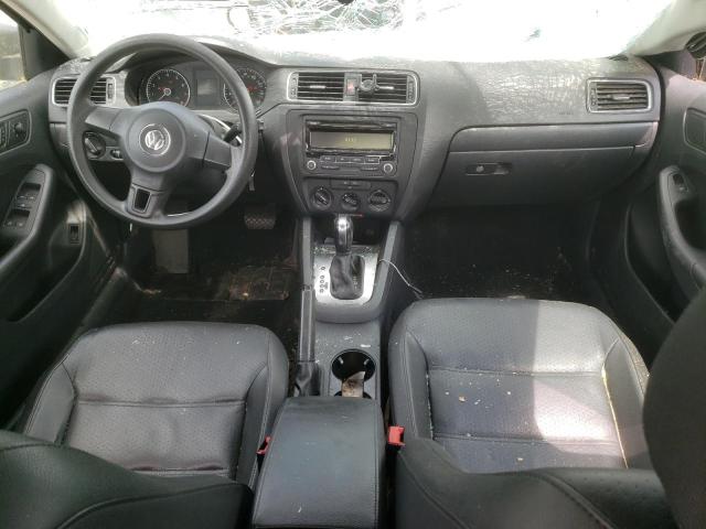 Sedans VOLKSWAGEN JETTA 2014 Szary