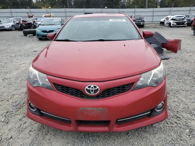  TOYOTA CAMRY 2014 Czerwony