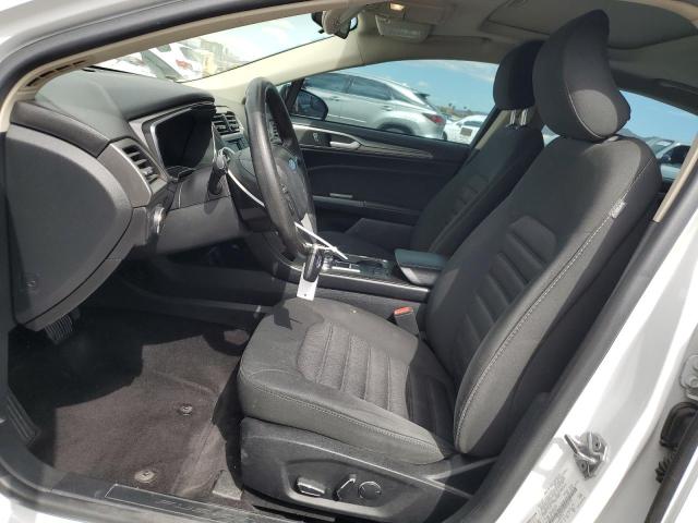  FORD FUSION 2017 White