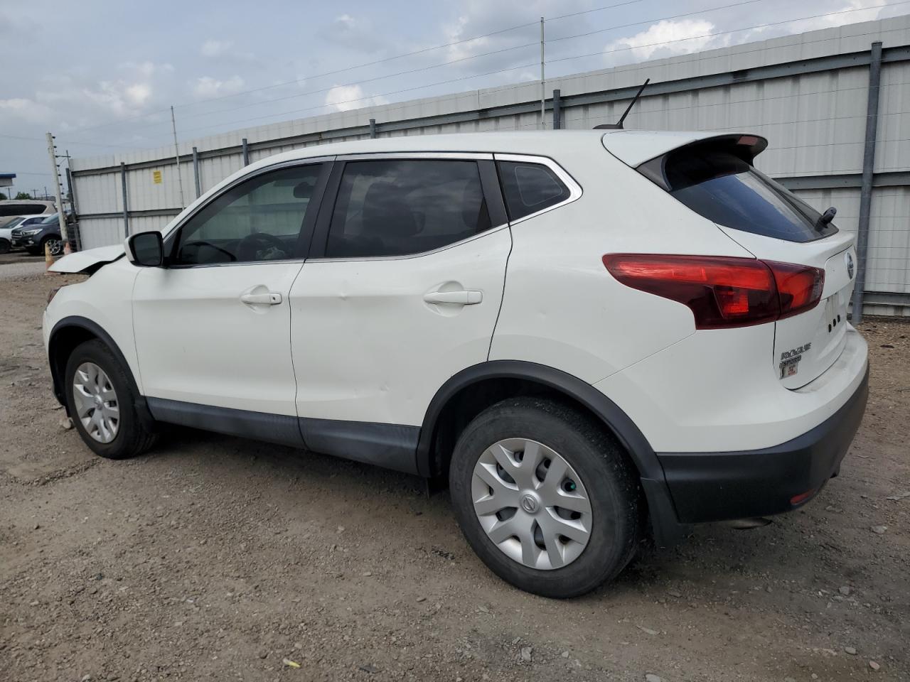 JN1BJ1CP5KW220435 NISSAN ROGUE 2019