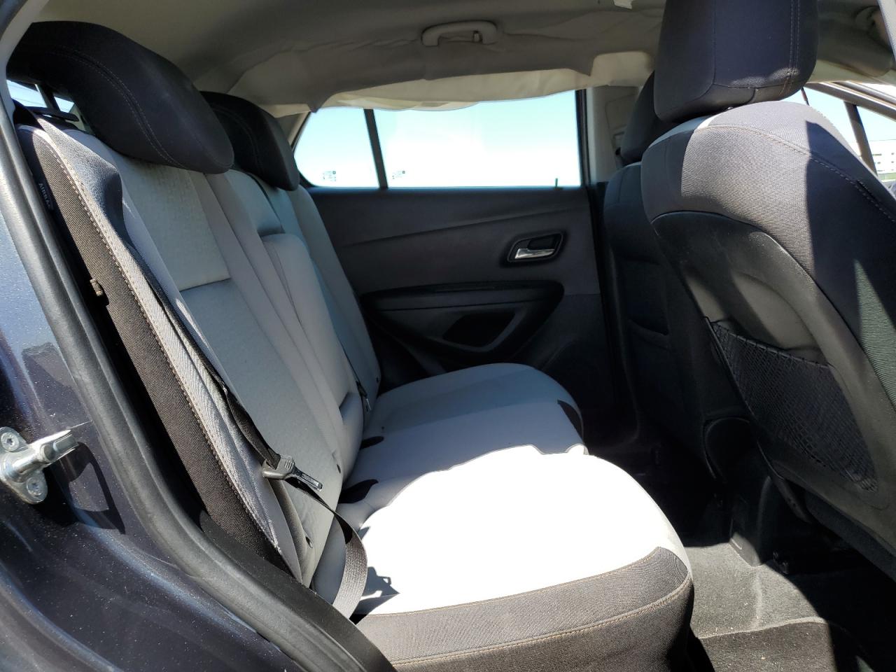 3GNCJKSB1KL252552 CHEVROLET TRAX 2019