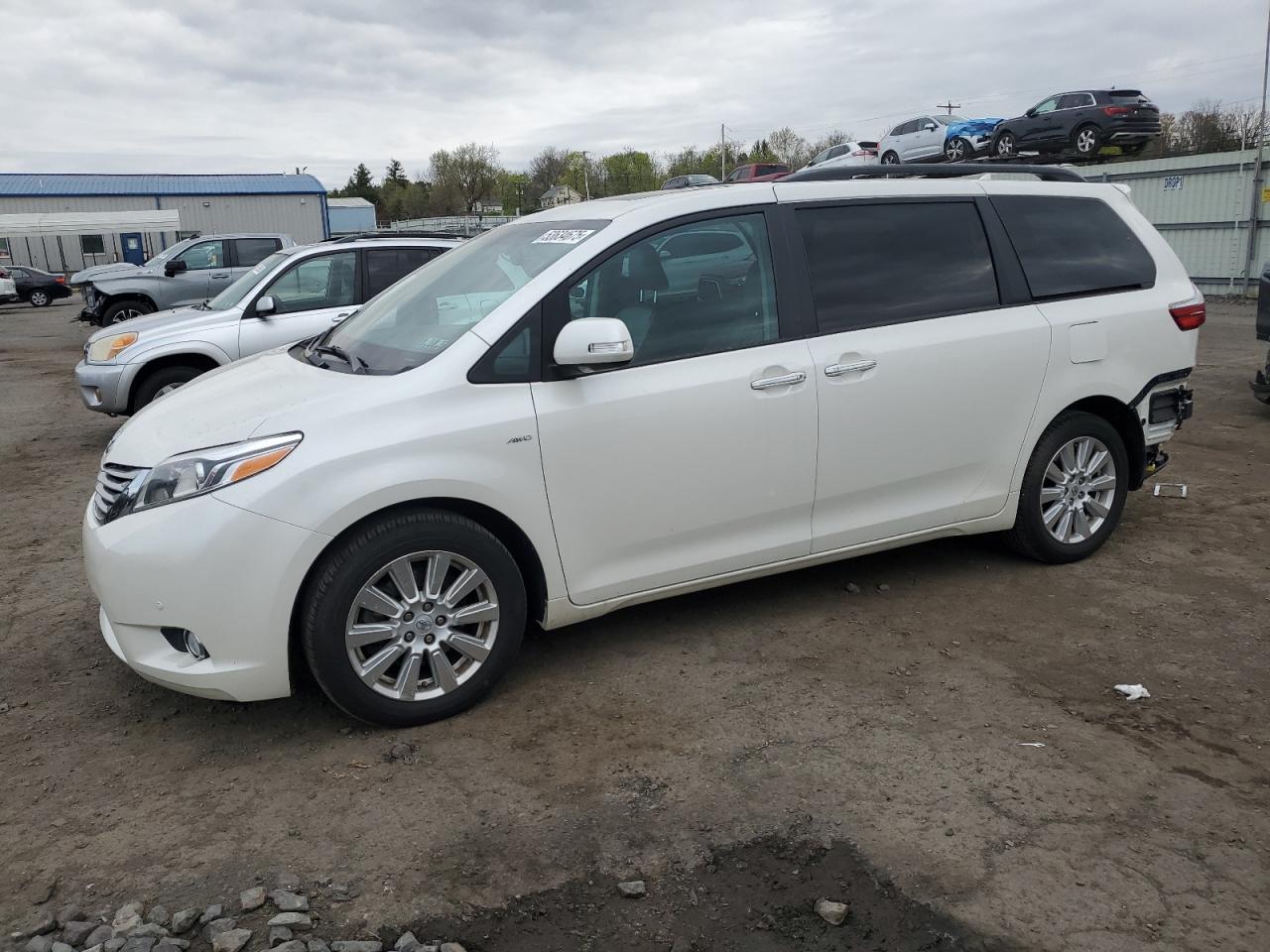 Pennsburg, PA에서 판매 중인 2017 Toyota Sienna Xle - Rear End