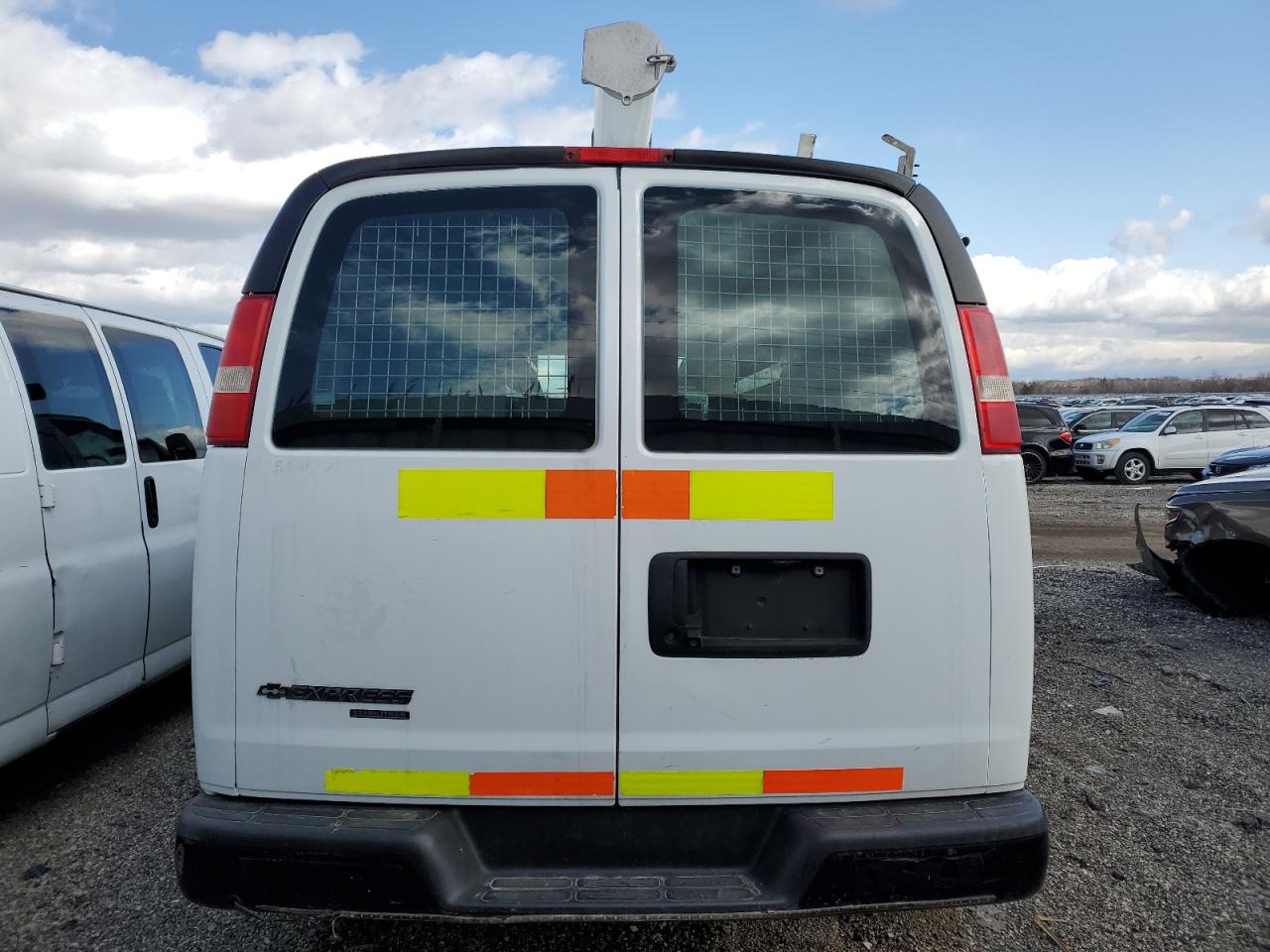 2013 Chevrolet Express G2500 VIN: 1GCWGFCA2D1903599 Lot: 49300275