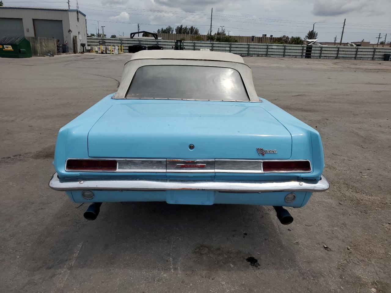 1963 Pontiac Lemans VIN: 263852546 Lot: 52530555