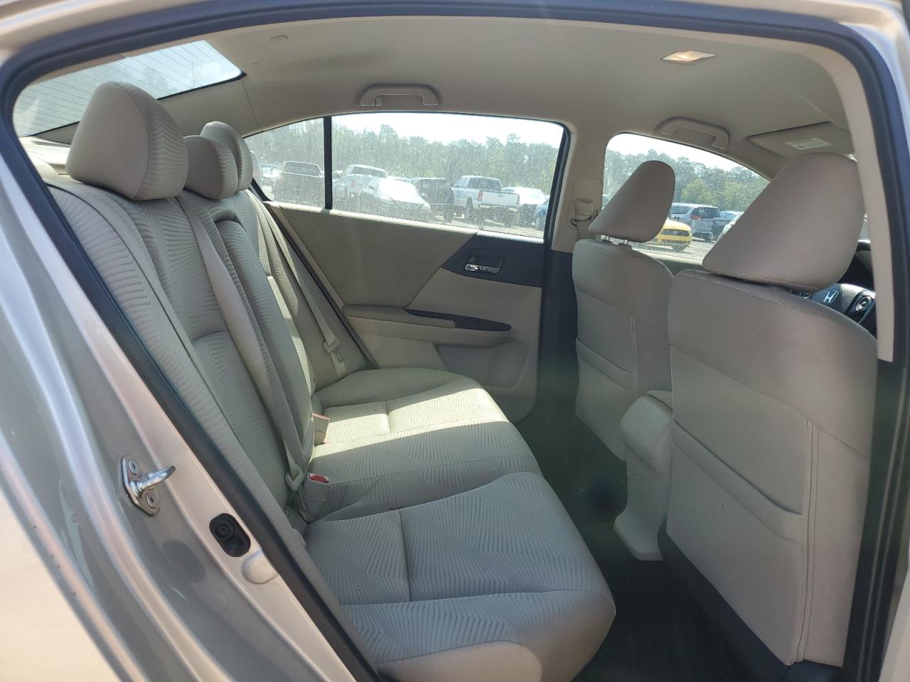 1HGCR2F37HA180956 HONDA ACCORD 2017