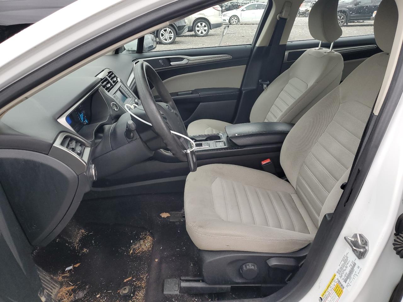 2017 Ford Fusion S VIN: 3FA6P0G74HR189441 Lot: 50981985