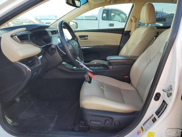 Sedans TOYOTA AVALON 2015 White