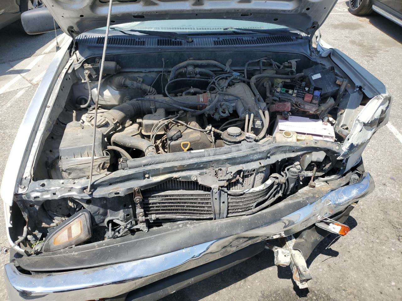 1998 Toyota Tacoma VIN: 4TANL42N2WZ015984 Lot: 54268475