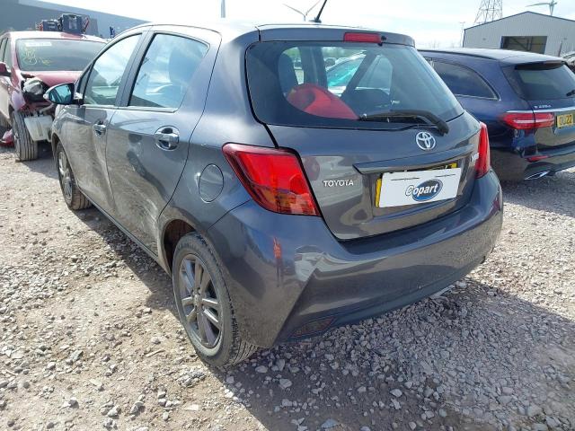 2015 TOYOTA YARIS ICON