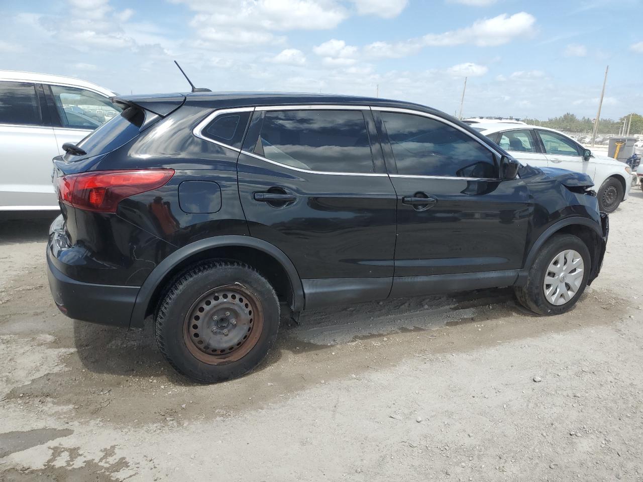 JN1BJ1CP7KW529730 NISSAN ROGUE 2019