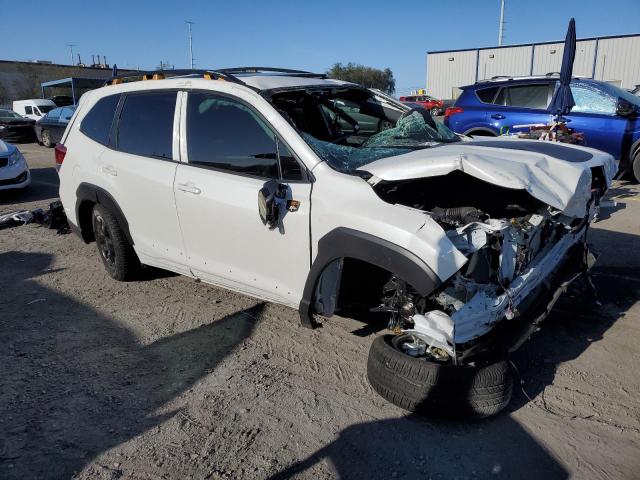  SUBARU FORESTER 2024 Белый