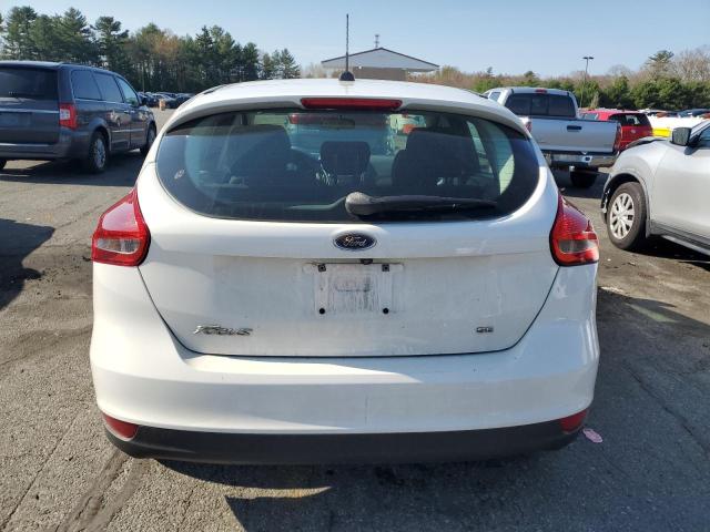  FORD FOCUS 2017 White