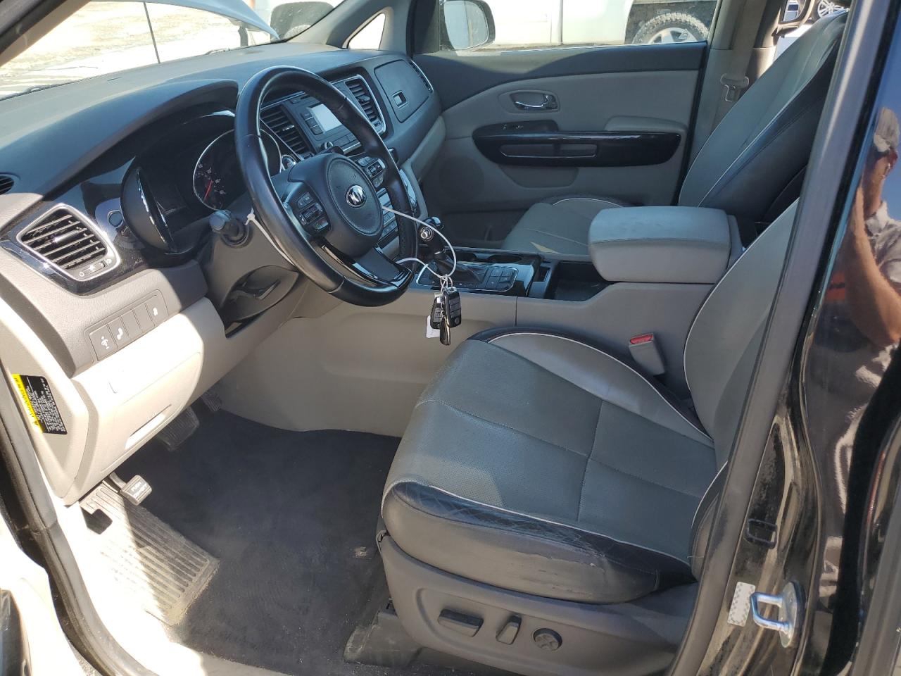 2016 Kia Sedona Ex VIN: KNDMC5C19G6131946 Lot: 53655635