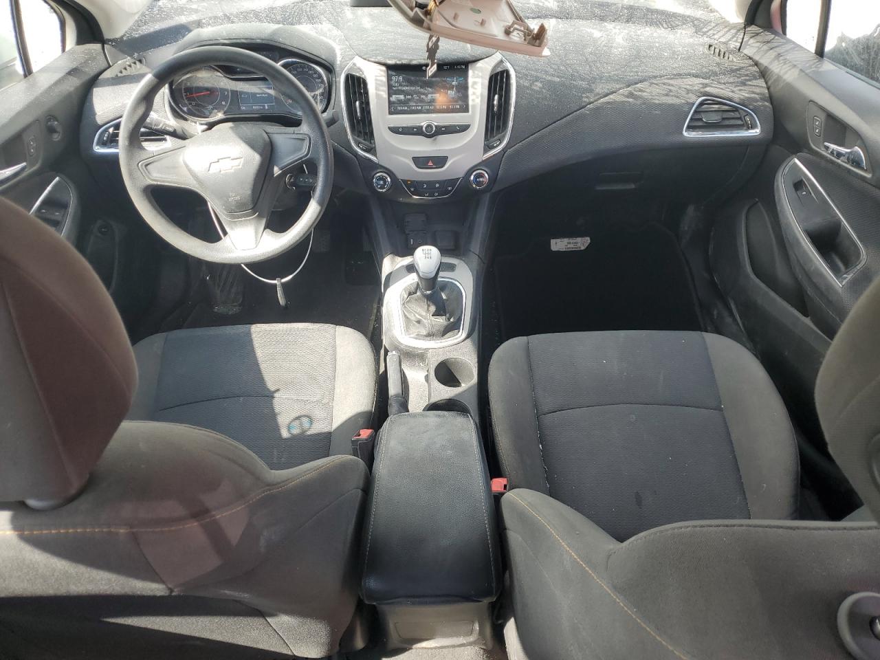 1G1BA5SM9J7127883 CHEVROLET CRUZE 2018