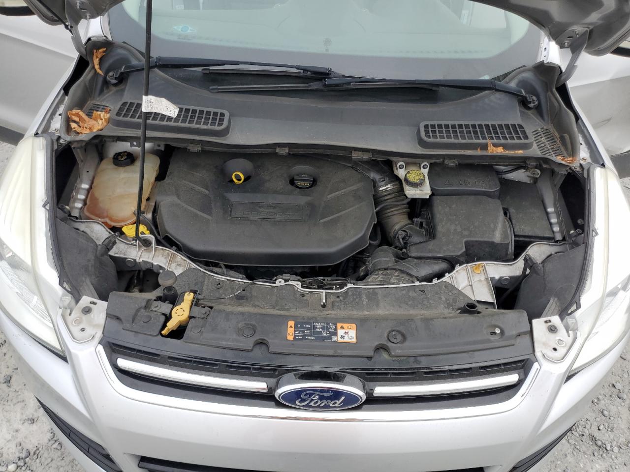 1FMCU0J98GUC73913 FORD ESCAPE 2016