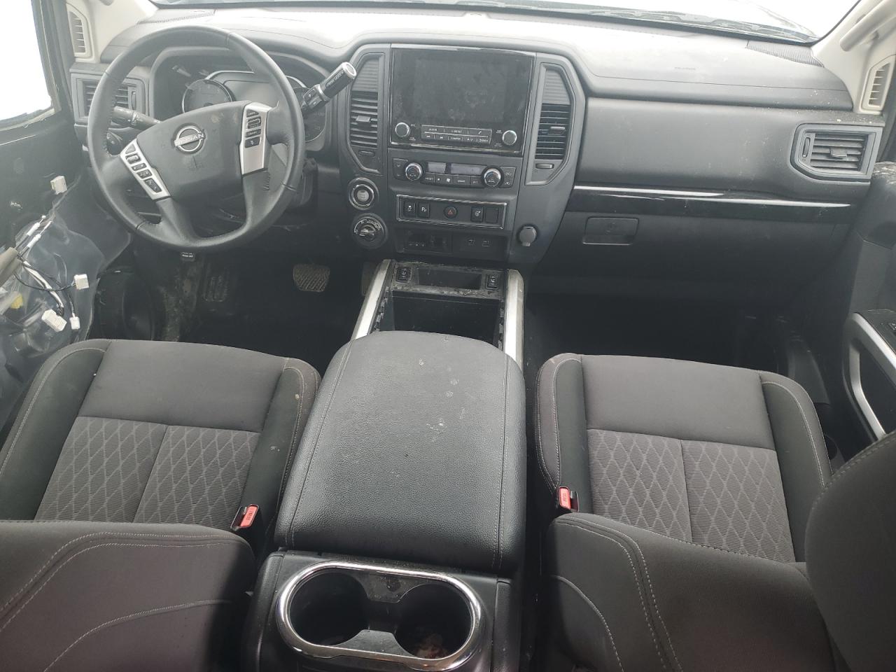 1N6AA1FB7RN118155 NISSAN TITAN 2024