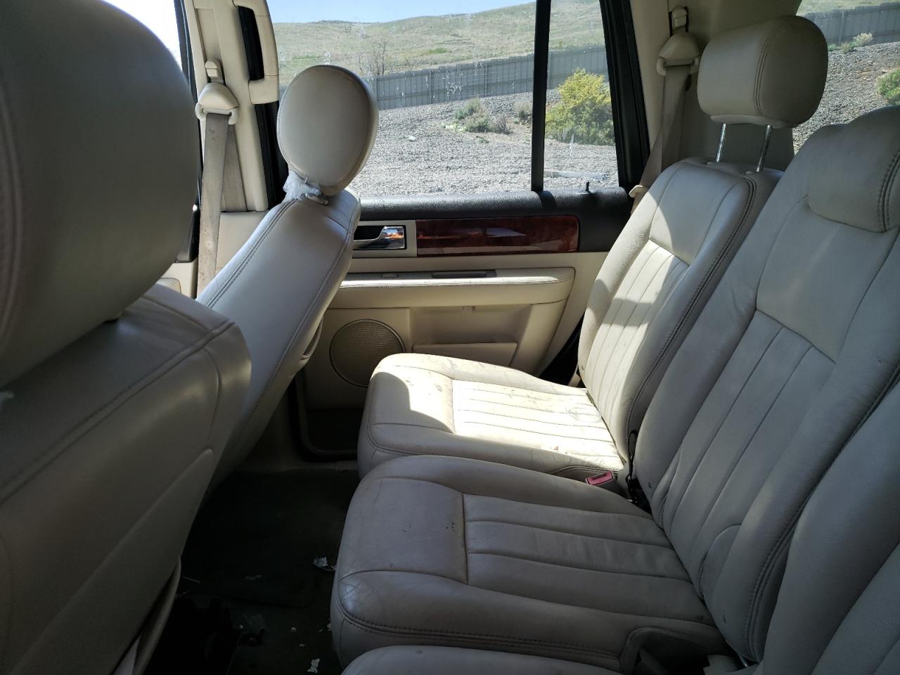 2003 Lincoln Navigator VIN: 5LMFU28R03LJ34130 Lot: 67618565