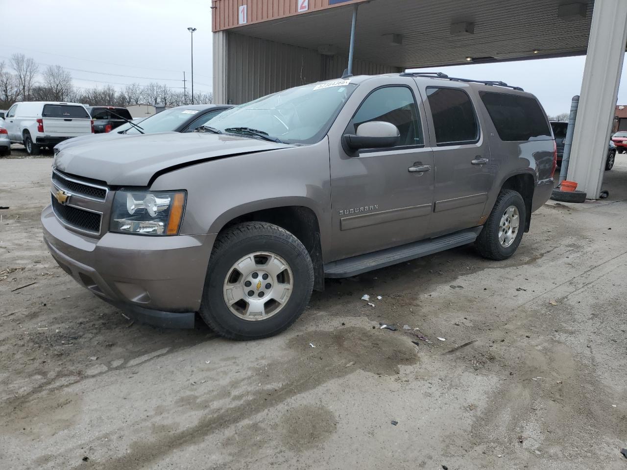 2013 Chevrolet Suburban K1500 Lt for Sale in Fort Wayne, IN - Top/Roof