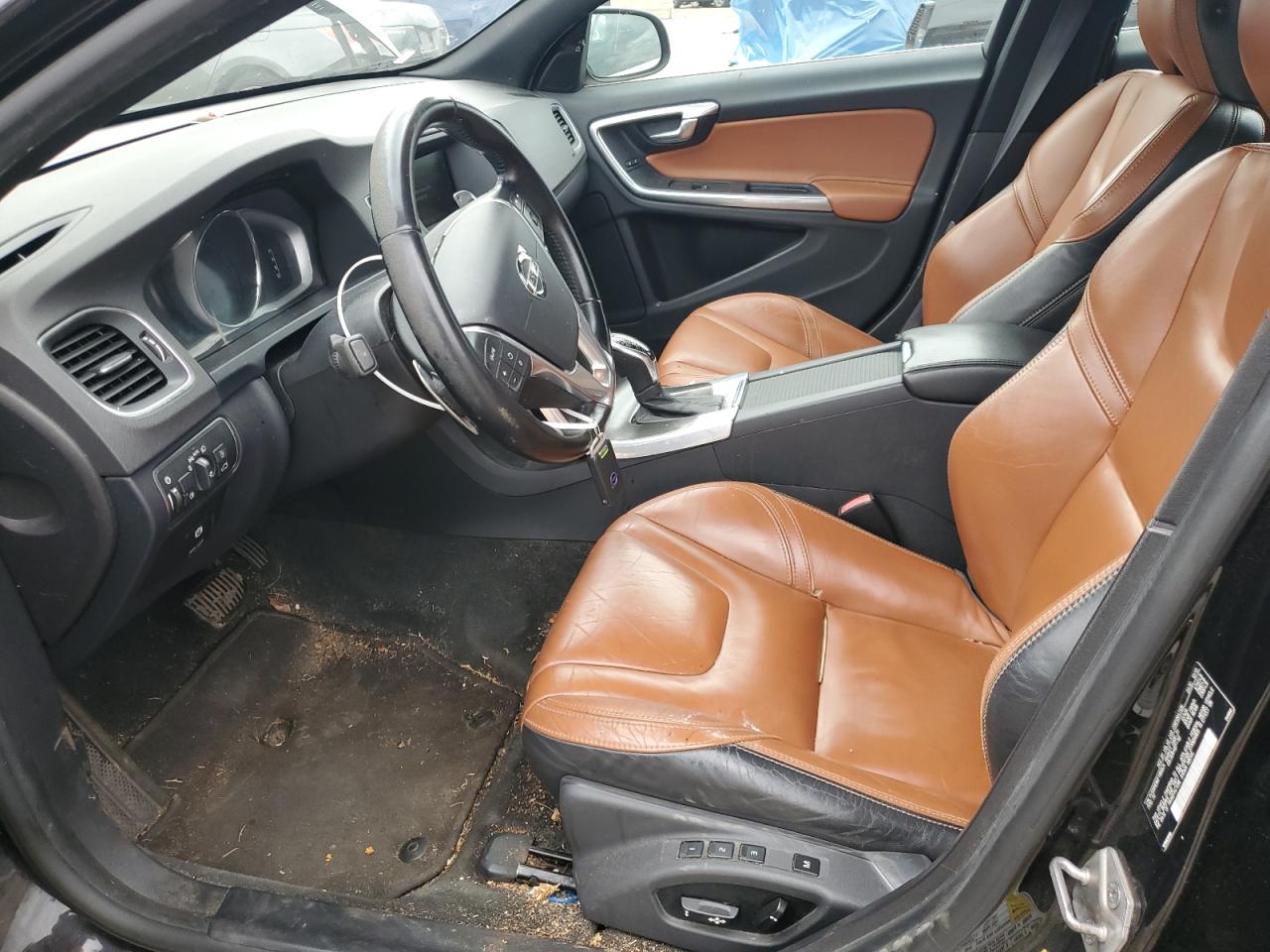 2015 Volvo V60 Premier VIN: YV126MEB6F1185824 Lot: 53601975
