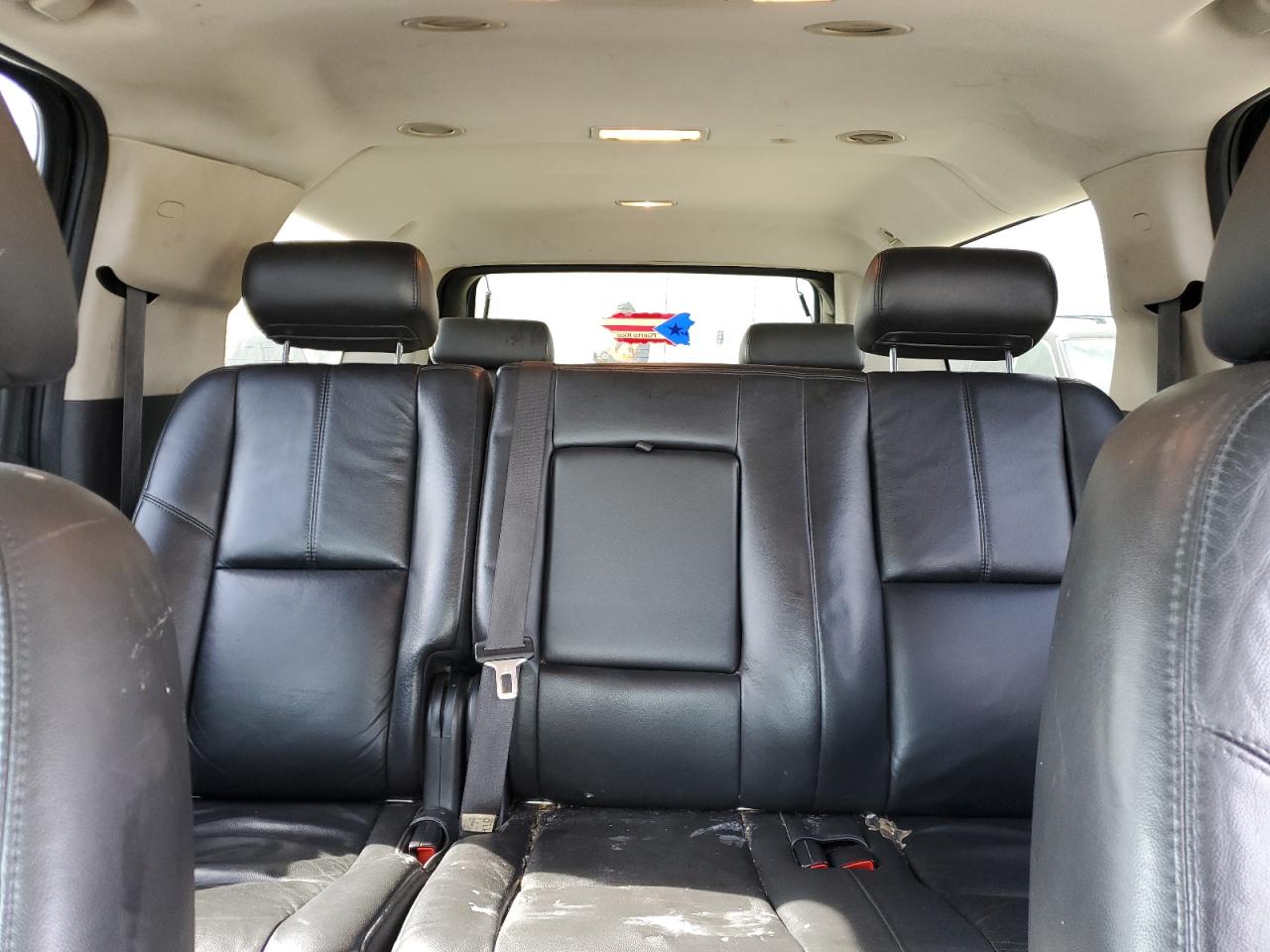 2010 Chevrolet Suburban K1500 Lt VIN: 1GNUKJE32AR164746 Lot: 53456925