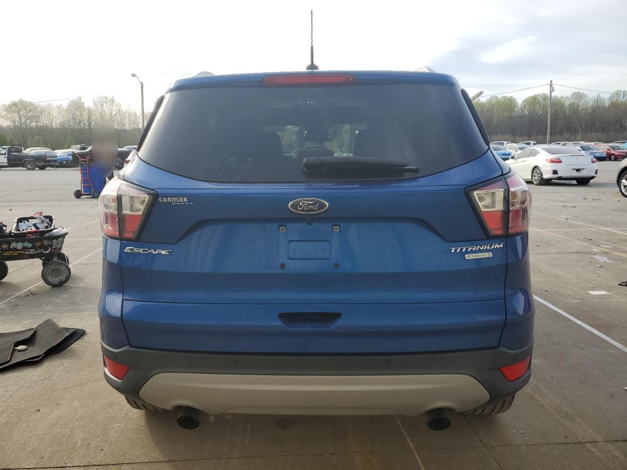 1FMCU0JDXHUD92620 FORD ESCAPE 2017