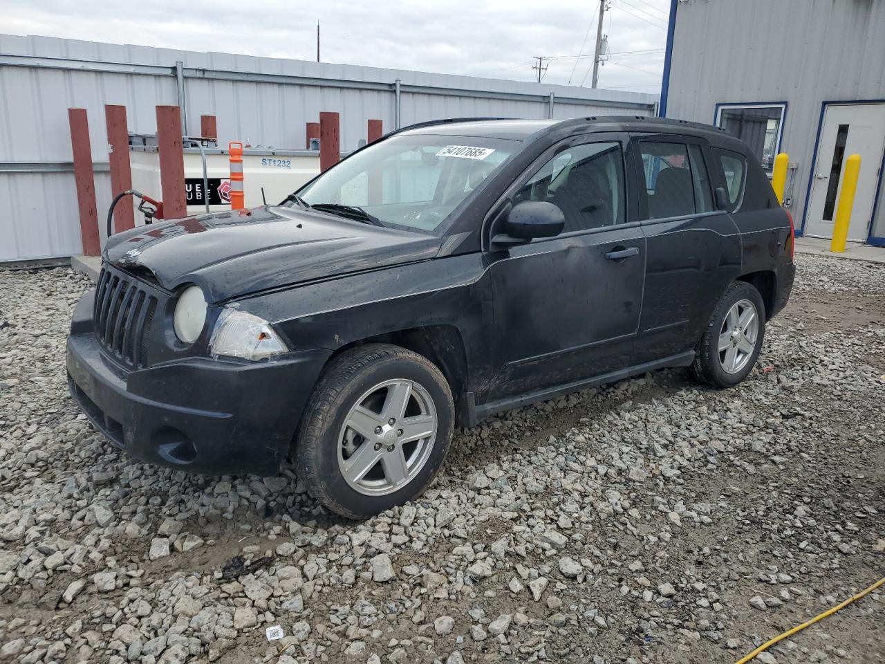 2009 Jeep Compass Sport იყიდება Appleton-ში, WI - Front End