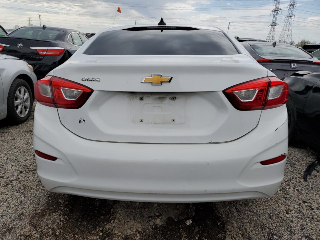 1G1BC5SM0J7238784 CHEVROLET CRUZE 2018