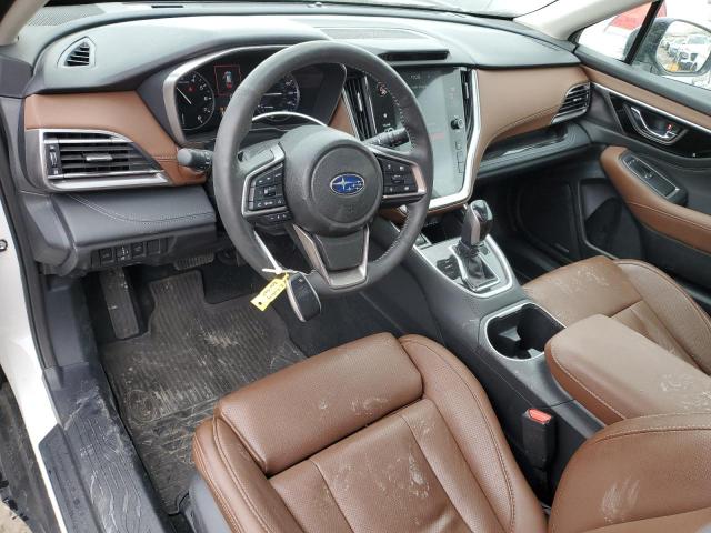  SUBARU OUTBACK 2024 White