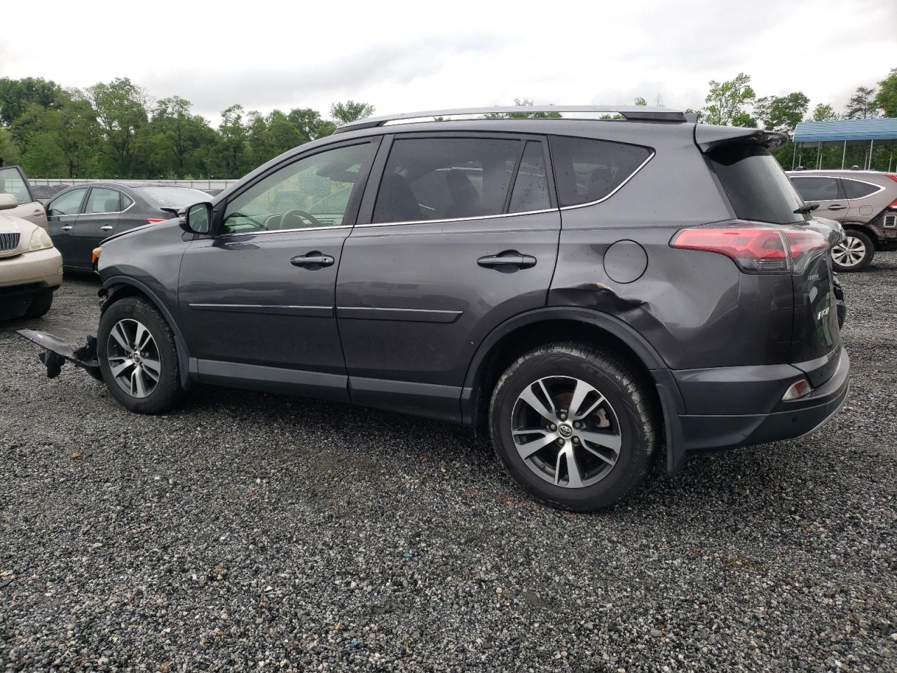 JTMRFREV0HJ130977 TOYOTA RAV4 2017