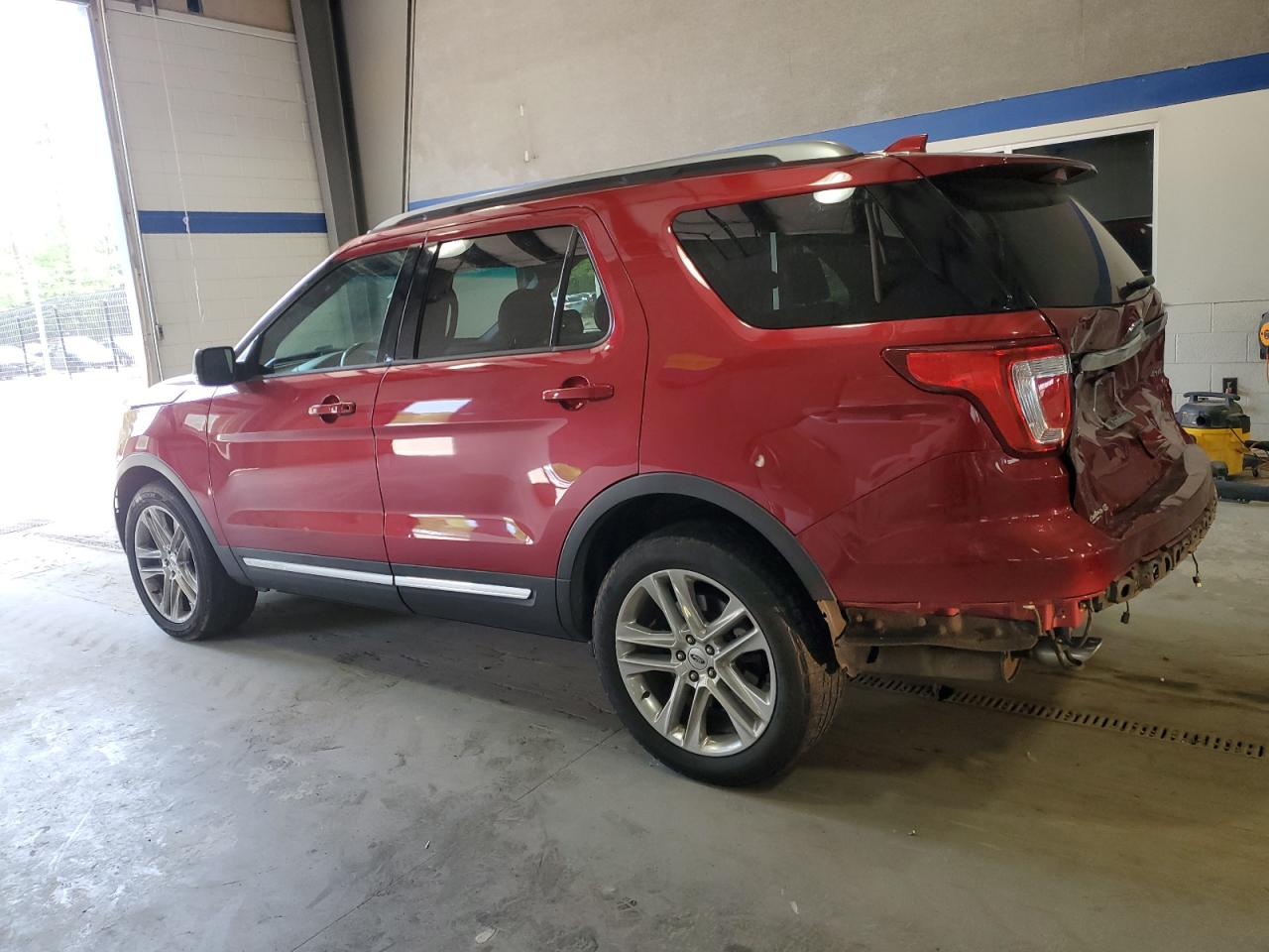 1FM5K8D81HGA72810 FORD EXPLORER 2017