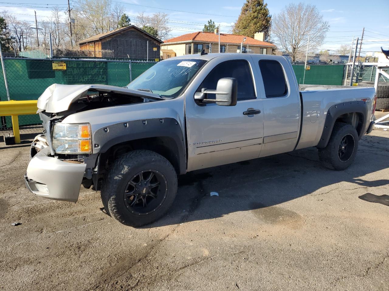 2008 Chevrolet Silverado K1500 იყიდება Denver-ში, CO - Front End