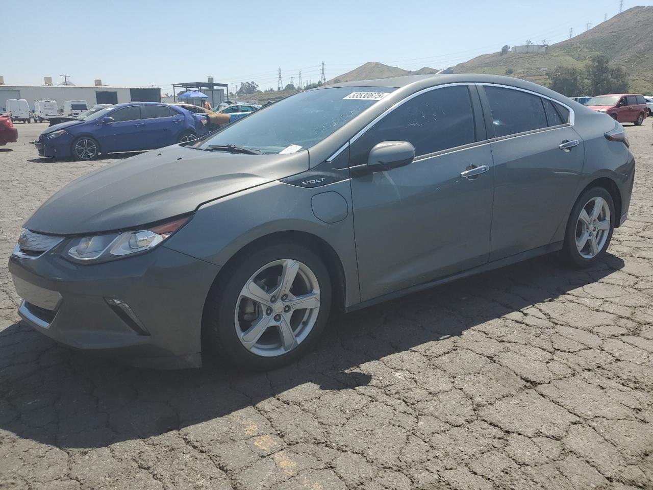 2017 Chevrolet Volt Lt for Sale in Colton, CA - Minor Dent/Scratches