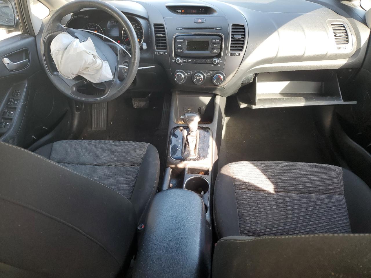 2017 Kia Forte Lx VIN: 3KPFK4A79HE050177 Lot: 51620795