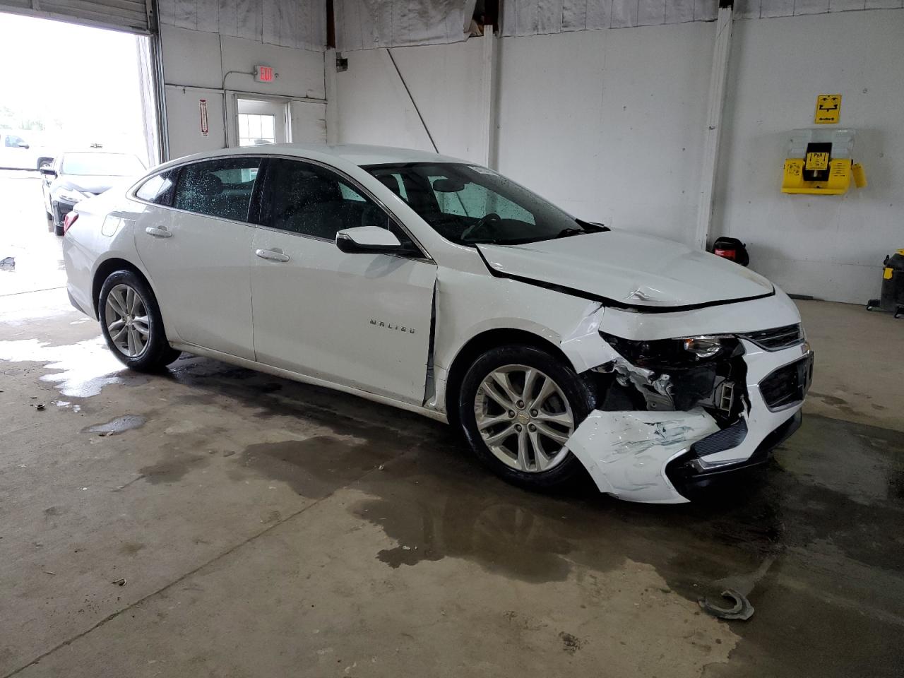 1G1ZD5ST0JF130075 CHEVROLET MALIBU 2018