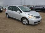 2009 Nissan Versa S იყიდება Elgin-ში, IL - Front End