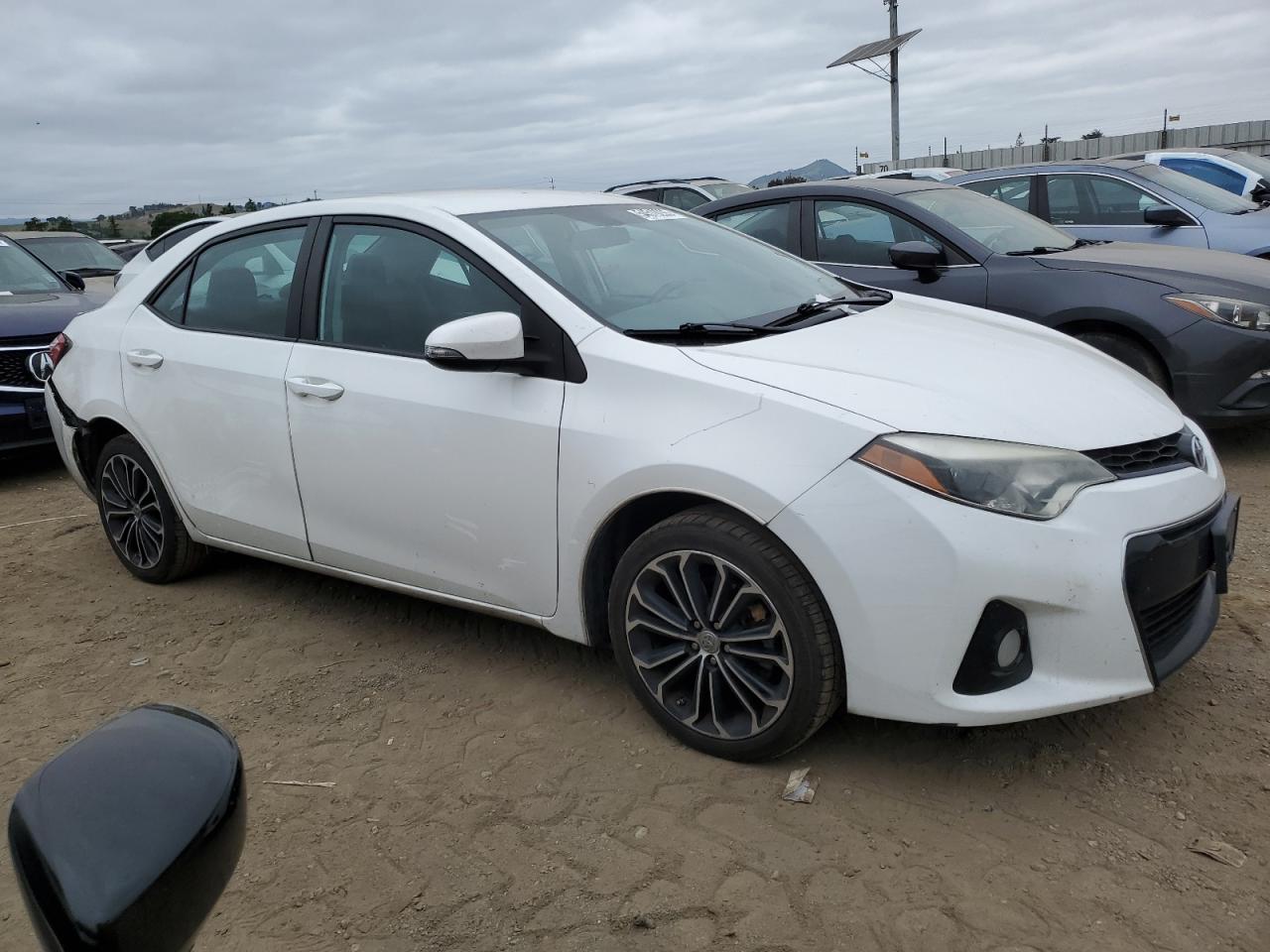 5YFBURHE4GP419261 TOYOTA COROLLA 2016