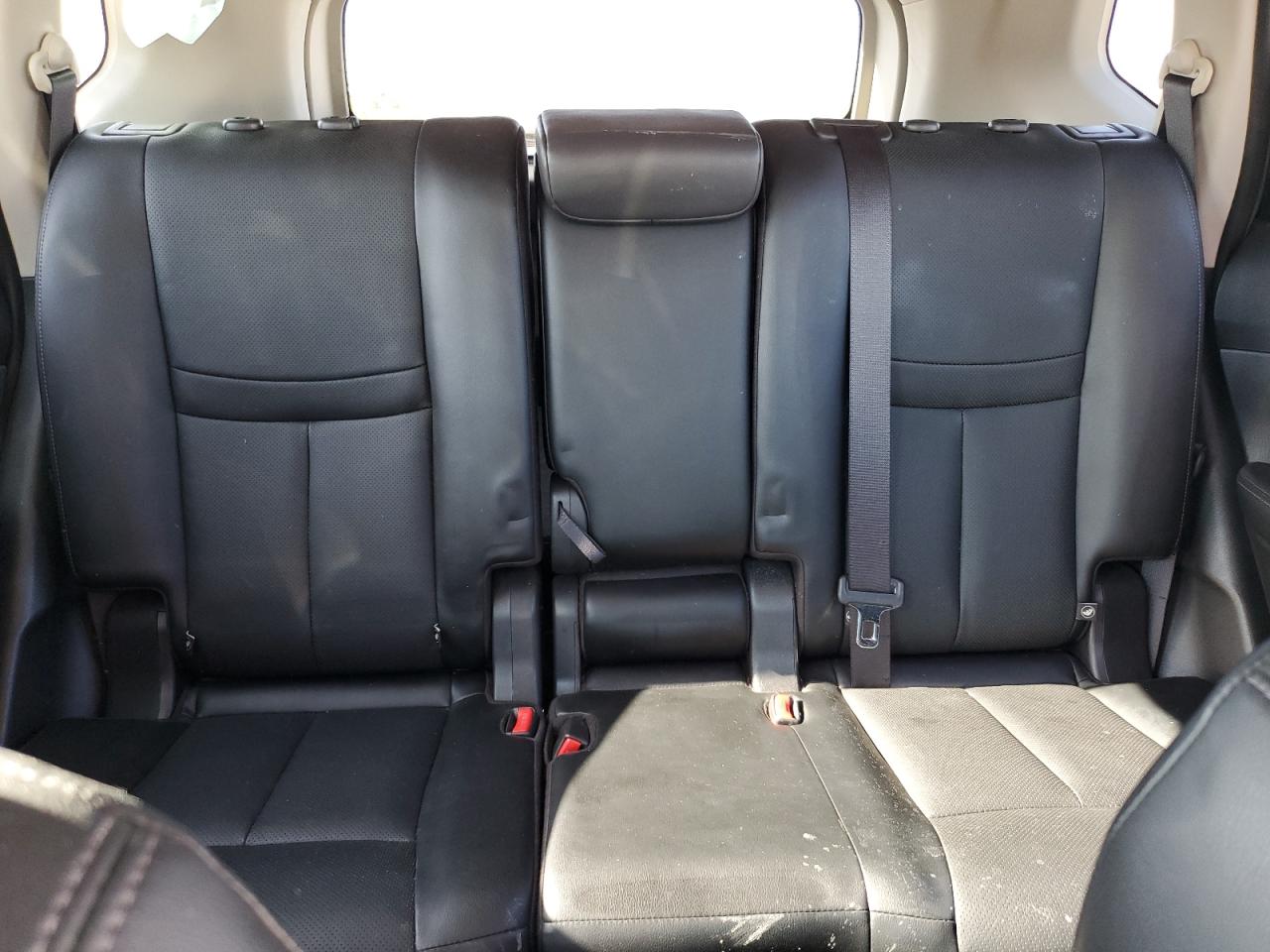 JN8AT2MT0JW461584 NISSAN ROGUE 2018