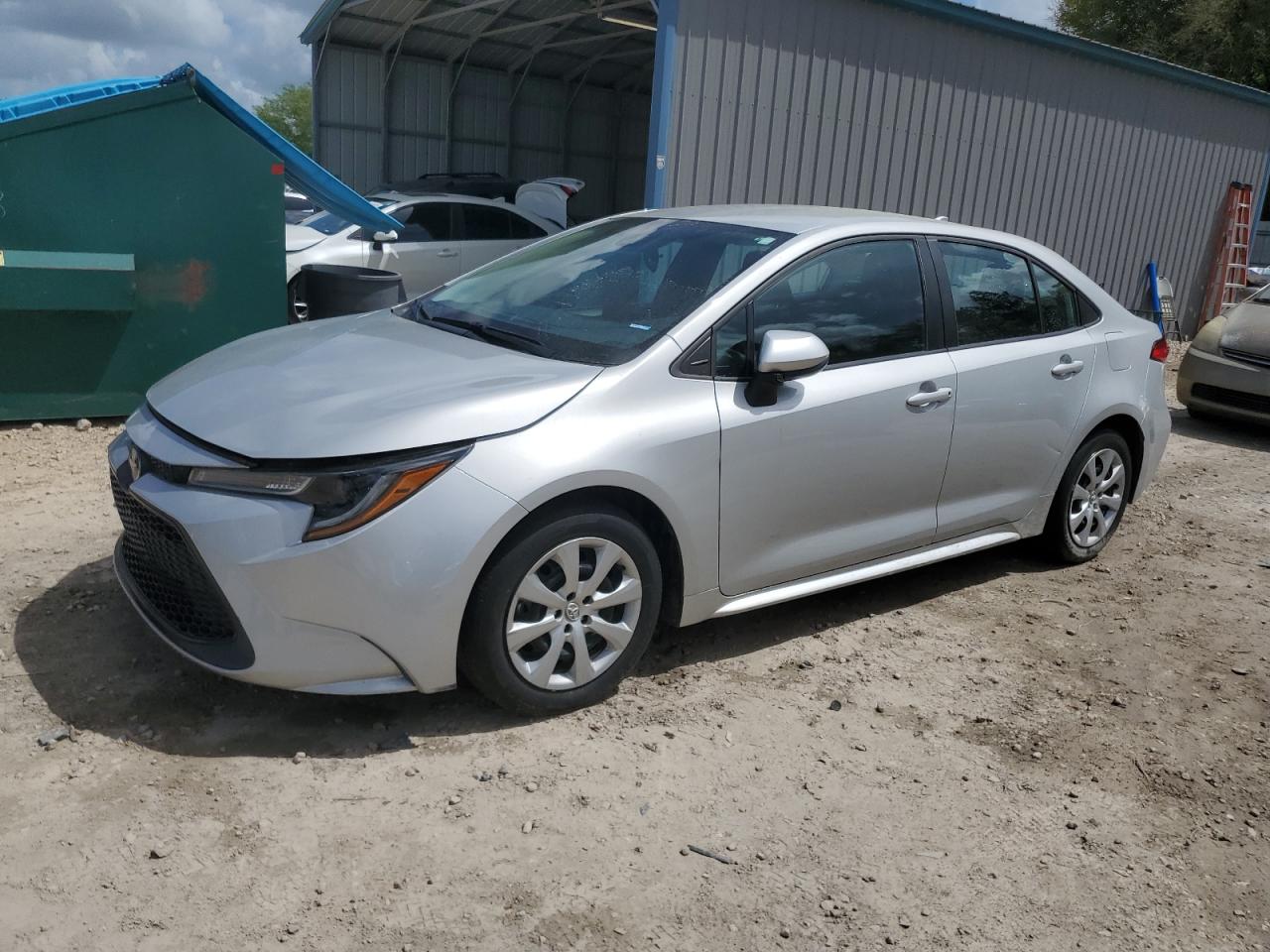 2021 Toyota Corolla Le for Sale in Midway, FL - Minor Dent/Scratches