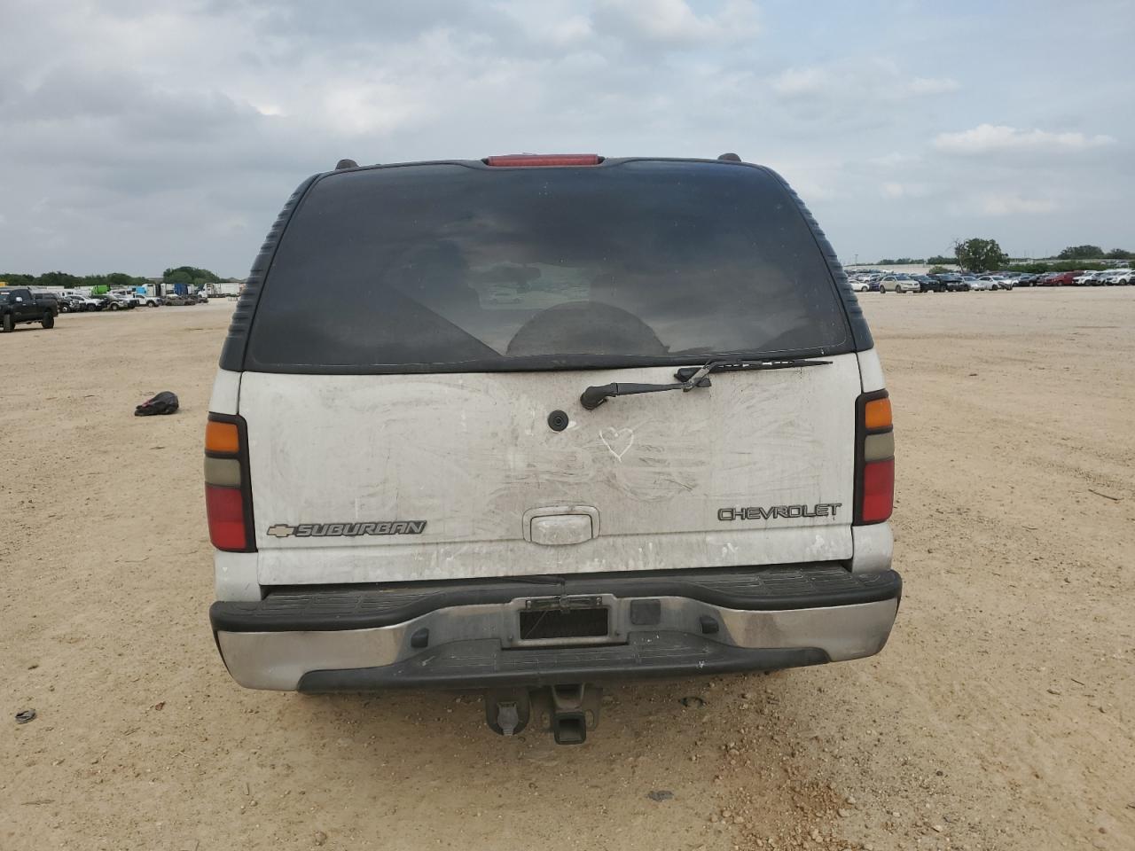 2004 Chevrolet Suburban C1500 VIN: 3GNEC16Z54G267717 Lot: 54834875