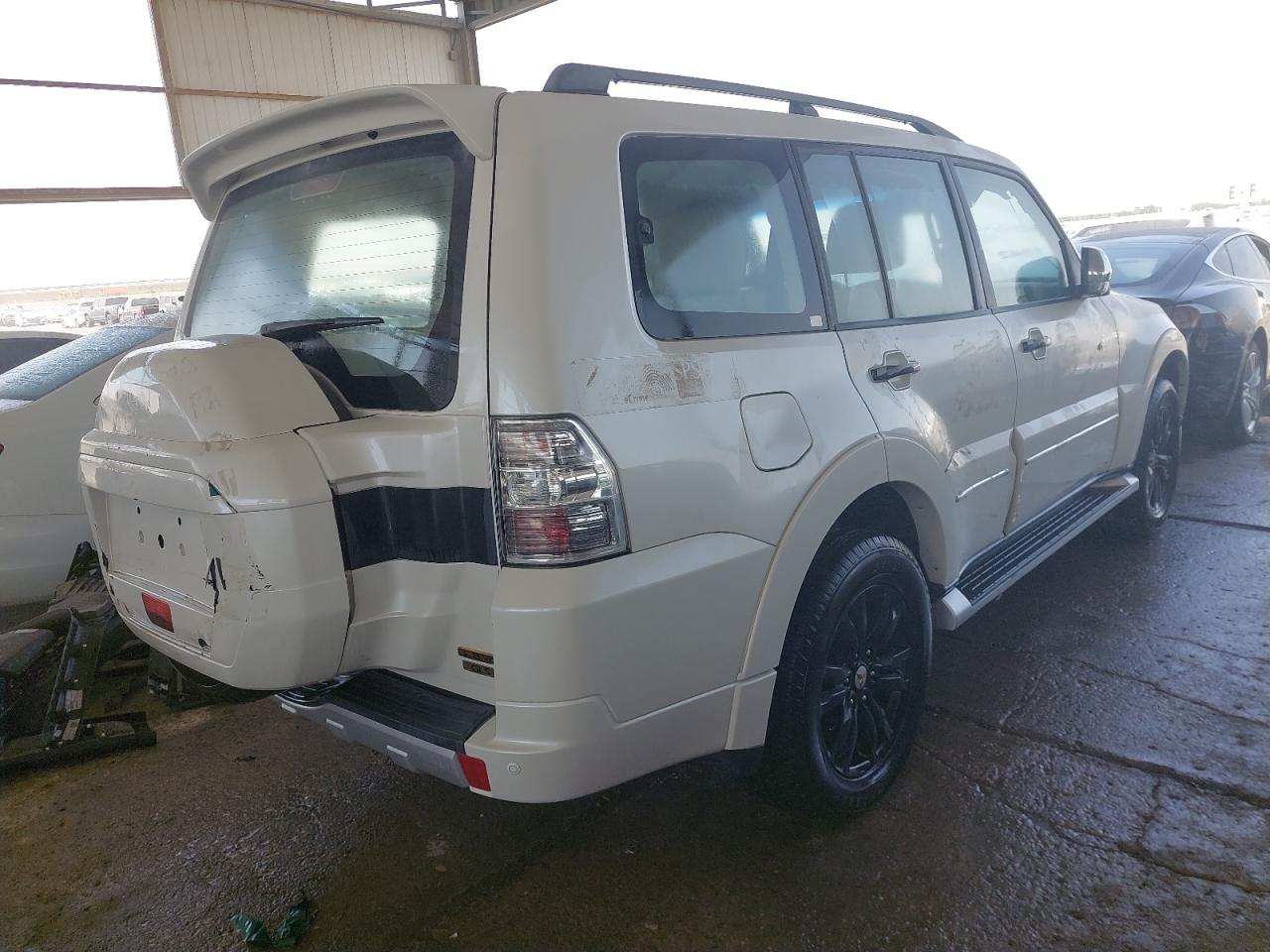 JE4NR62R4LJ707780 - 2020 Mitsubishi PAJERO - #undefined