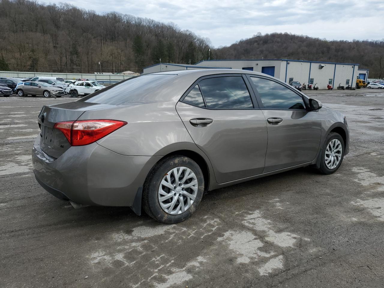 2T1BURHE9JC094565 TOYOTA COROLLA 2018