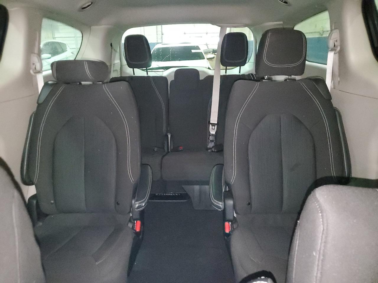 2022 Chrysler Voyager Lx VIN: 2C4RC1CG5NR219031 Lot: 51882285