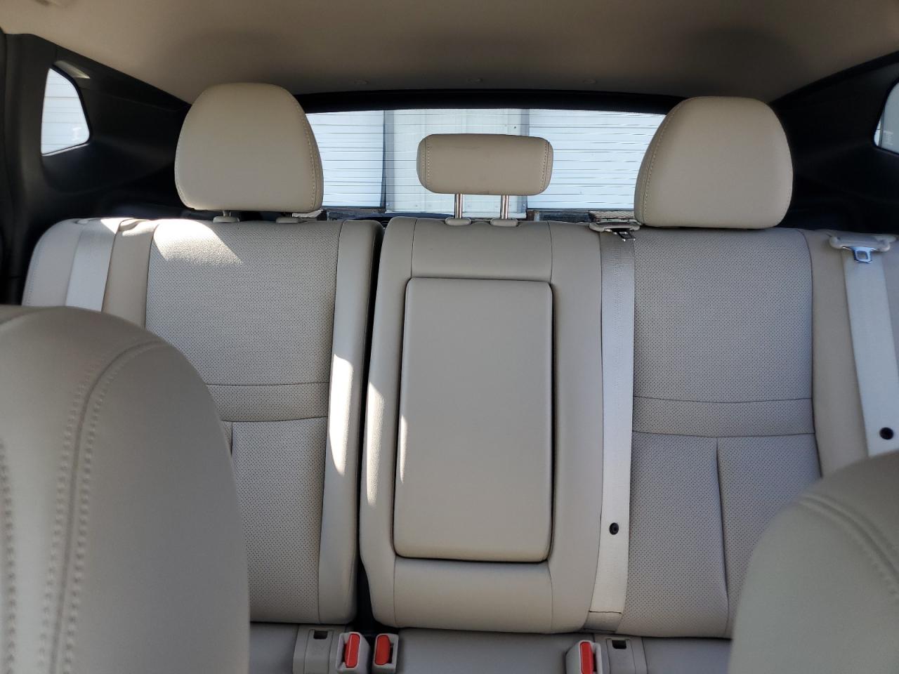 2018 Nissan Rogue Sport S VIN: JN1BJ1CP5JW104604 Lot: 54691575